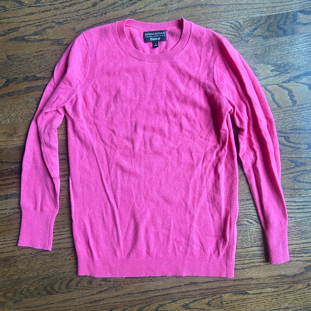 Banana Republic Pink Sweater